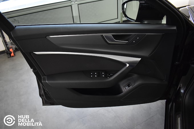 AUDI A6 Avant 40 2.0 TDI quattro ultra S tronic Business